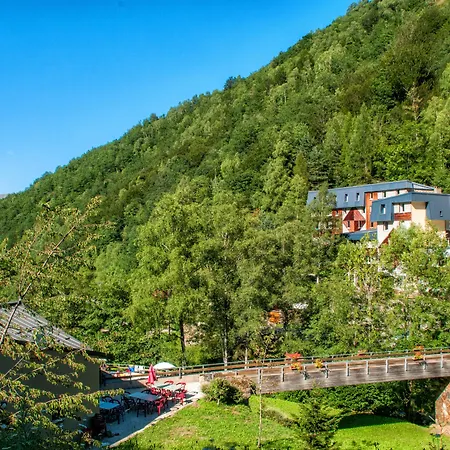 Village De Marc * Auzat