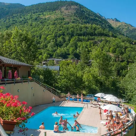 Village De Marc Auzat