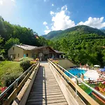 Village De Marc Semesterpark Auzat