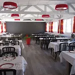 Village De Marc Prázdninový areál *