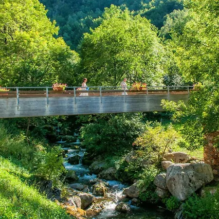 Village De Marc База отдыха *