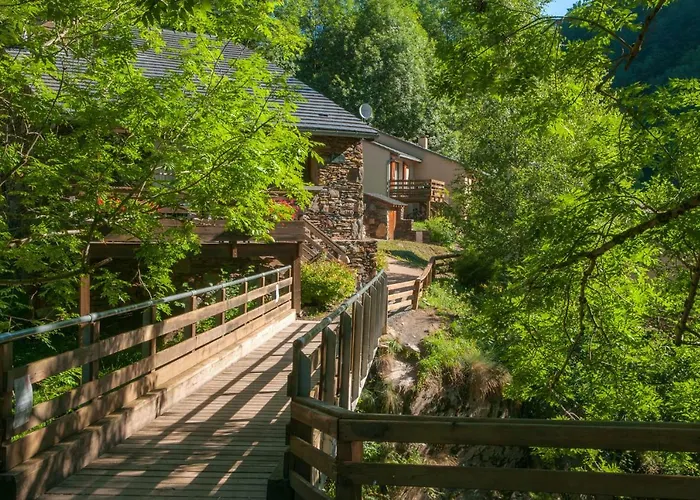 Village De Marc * Auzat